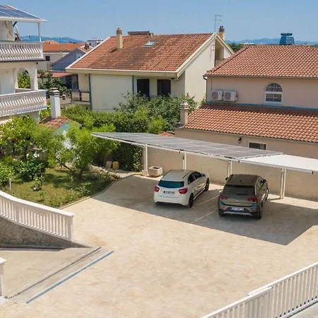 Bianca * Vodice